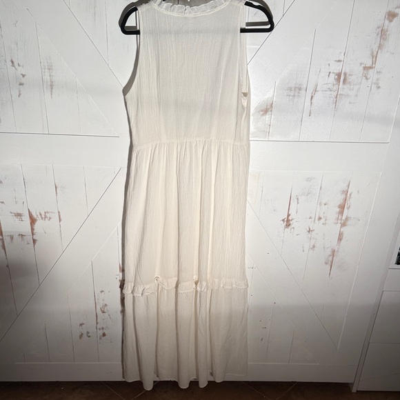 Anthropologie Cream White Maxi Dress Black Embroidery - Picture 6 of 12